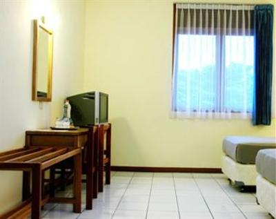 фото отеля Kenangan Hotel Bandung