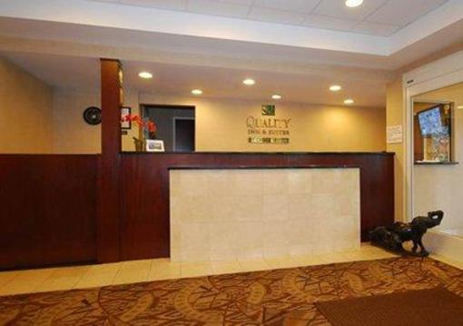 фото отеля Quality Inn & Suites Danbury