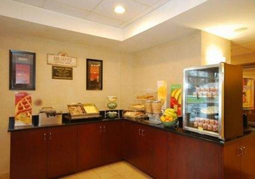 фото отеля Quality Inn & Suites Danbury