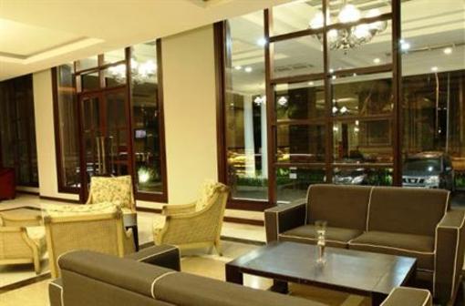 фото отеля Royal Hotel Bogor