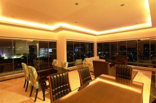 фото отеля Royal Hotel Bogor