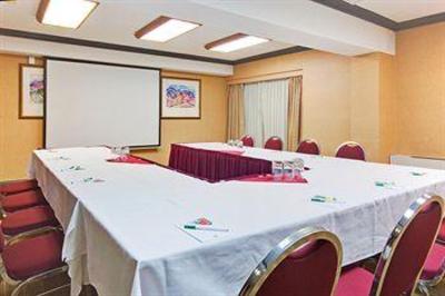 фото отеля Holiday Inn Peterborough