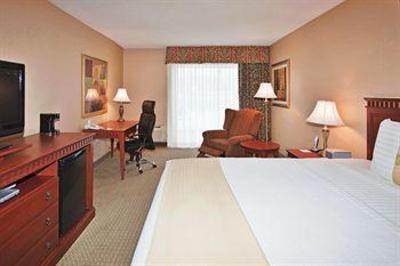 фото отеля Holiday Inn Peterborough