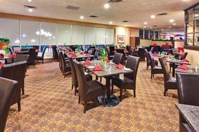 фото отеля Holiday Inn Peterborough