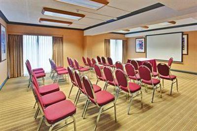 фото отеля Holiday Inn Peterborough