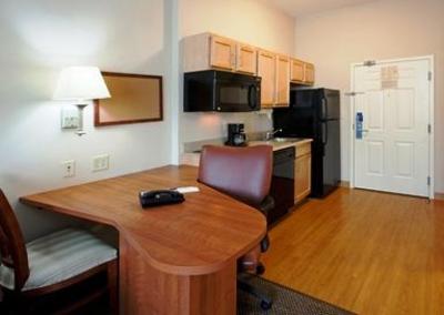 фото отеля Candlewood Suites Melbourne