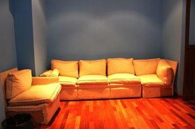 фото отеля Feel Hostels City Center