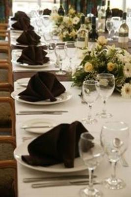 фото отеля Ramada Farnham