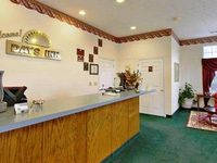 Days Inn & Suites Pine Mountain - Maingate North of Callaway Gardens