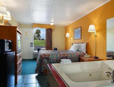 фото отеля Days Inn Knoxville West