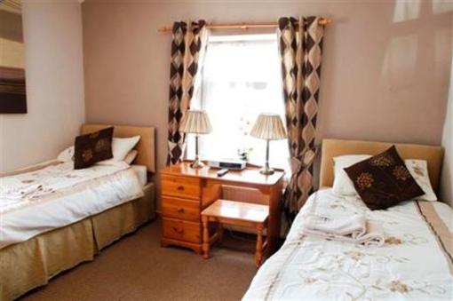 фото отеля The Church House Inn Bollington Macclesfield