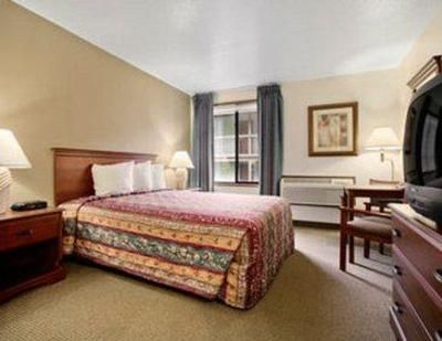 фото отеля Howard Johnson Inn Clackamas