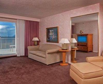 фото отеля Quality Inn & Suites Beachfront Ocean City