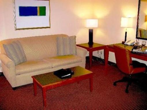 фото отеля Park Inn by Radisson DFW Airport South