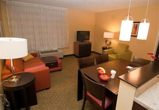 фото отеля TownePlace Suites Monroe