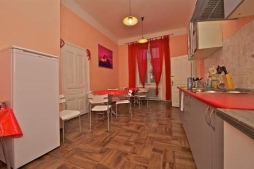 фото отеля Sokolska Youth Hostel