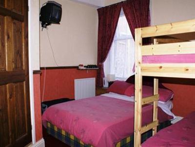 фото отеля Kenilworth Hotel Hornby Blackpool