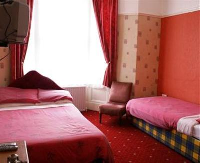 фото отеля Kenilworth Hotel Hornby Blackpool