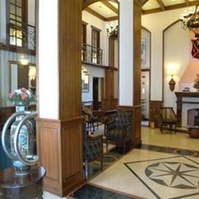фото отеля Nahar's Nilgiris Hotel