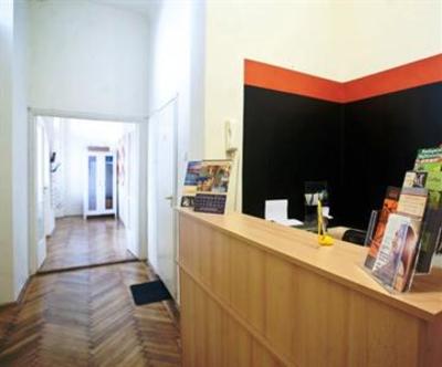фото отеля Animation City Hostel