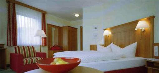 фото отеля Hotel Kloster Nimbschen Grimma