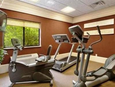 фото отеля Baymont Inn & Suites Traverse City