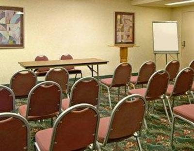 фото отеля Days Inn Sharonville Cincinnati