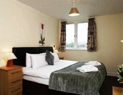 фото отеля Comfort Zone Cutlass Apartment Birmingham