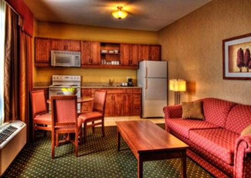 фото отеля Gold Eagle Lodge North Battleford