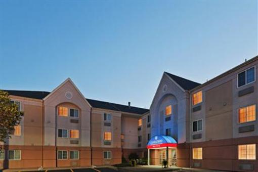 фото отеля Candlewood Suites - Wichita Airport