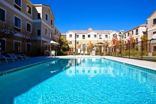 фото отеля Staybridge Suites Irvine East Lake Forest