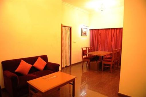 фото отеля Breeze Residency Hotel Tiruchirappalli