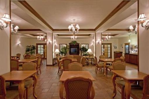 фото отеля Holiday Inn Express Hotel & Suites Kingman