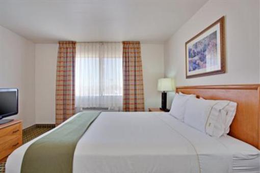 фото отеля Holiday Inn Express Hotel & Suites Kingman