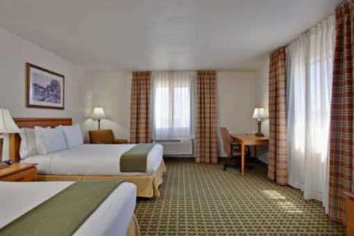 фото отеля Holiday Inn Express Hotel & Suites Kingman
