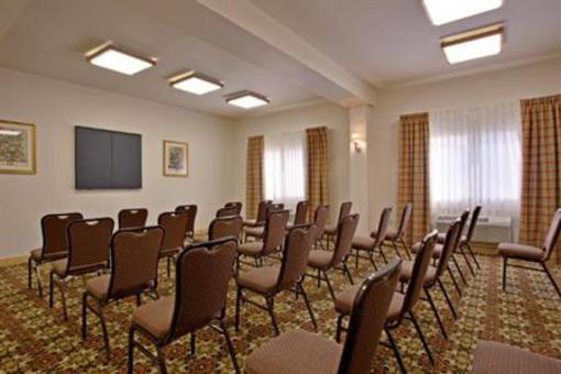 фото отеля Holiday Inn Express Hotel & Suites Kingman