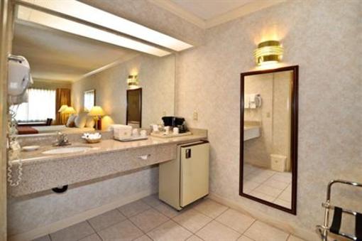 фото отеля Best Western Orange Plaza