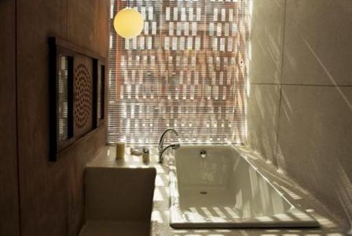 фото отеля Raas Hotel
