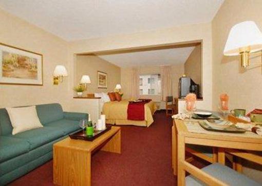 фото отеля Comfort Inn Dayton / Miller Ln.