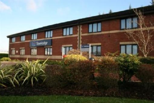 фото отеля Travelodge Cork Airport