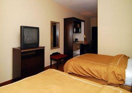 фото отеля Comfort Suites Colorado Springs