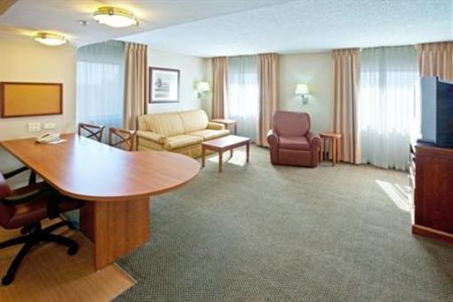 фото отеля Candlewood Suites Indianapolis Dwtn Medical Dist
