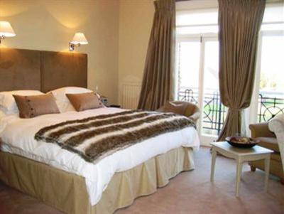 фото отеля The Bell Hotel Sandwich (England)