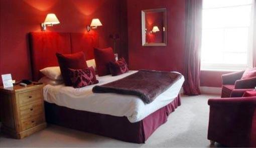 фото отеля The Bell Hotel Sandwich (England)