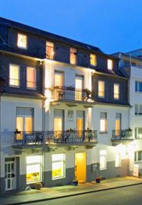 фото отеля Aparthotel am Kurpark Bad Neuenahr-Ahrweiler
