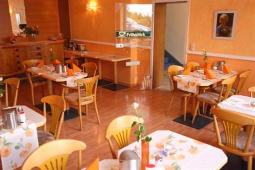 фото отеля Aparthotel am Kurpark Bad Neuenahr-Ahrweiler