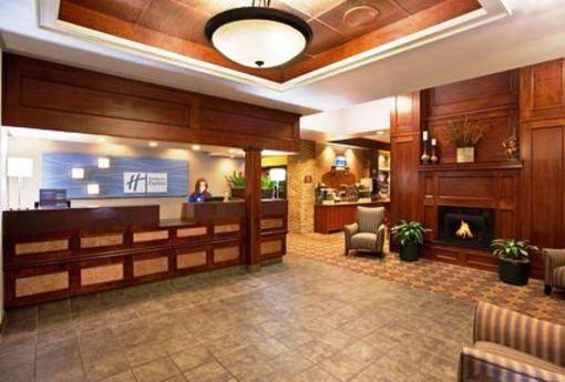 фото отеля Holiday Inn Express Hotel & Suites Lansing-Okemos MSU Area