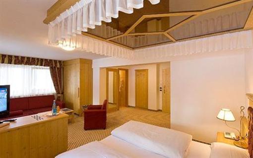 фото отеля Hotel Diamant Santa Cristina Valgardena