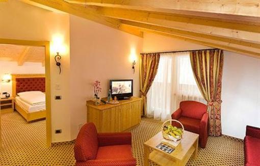 фото отеля Hotel Diamant Santa Cristina Valgardena