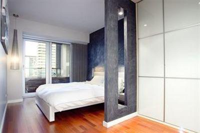 фото отеля Pool 2 Bedroom Apartment Barcelona
